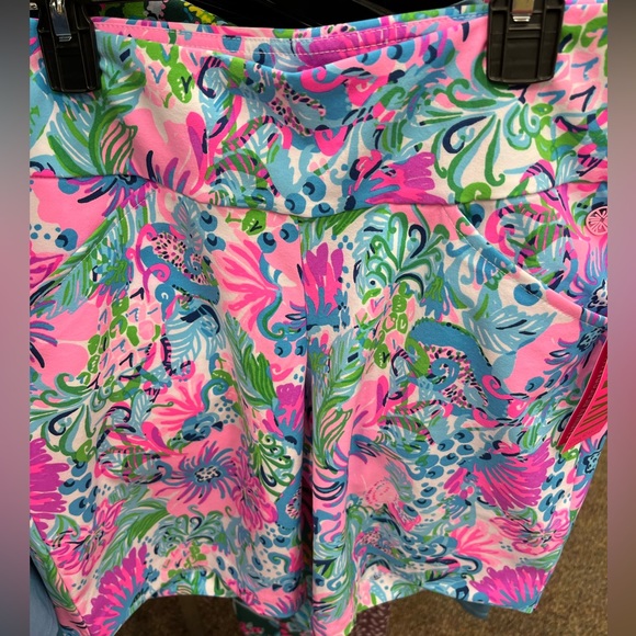 Lilly Pulitzer nwt Reid shorts in paradise petals
